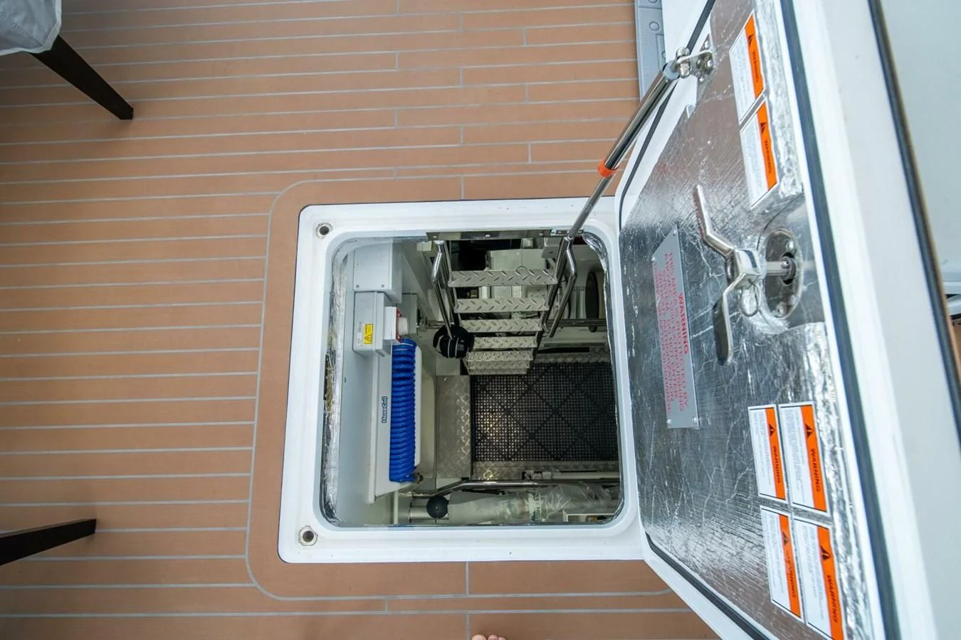 a machine with wires aboard 76 YACHT Yacht for Sale