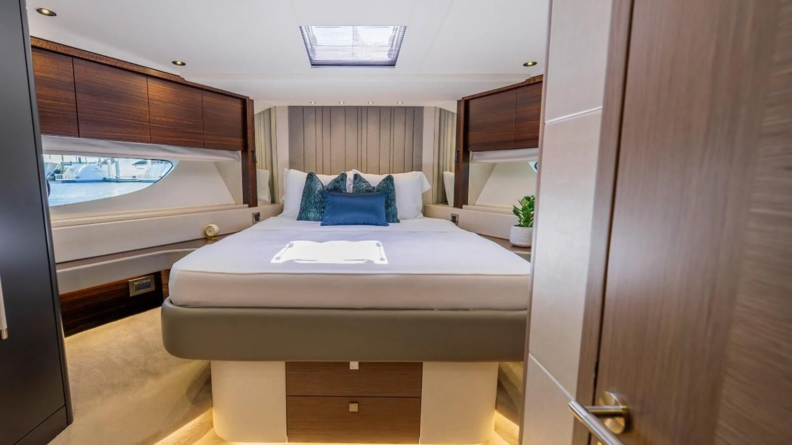 a room with a bed and a window aboard 76 YACHT Yacht for Sale