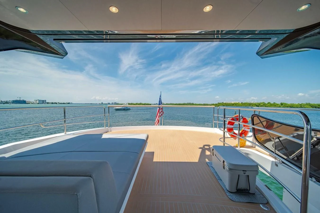 a deck on a boat aboard 76 YACHT Yacht for Sale