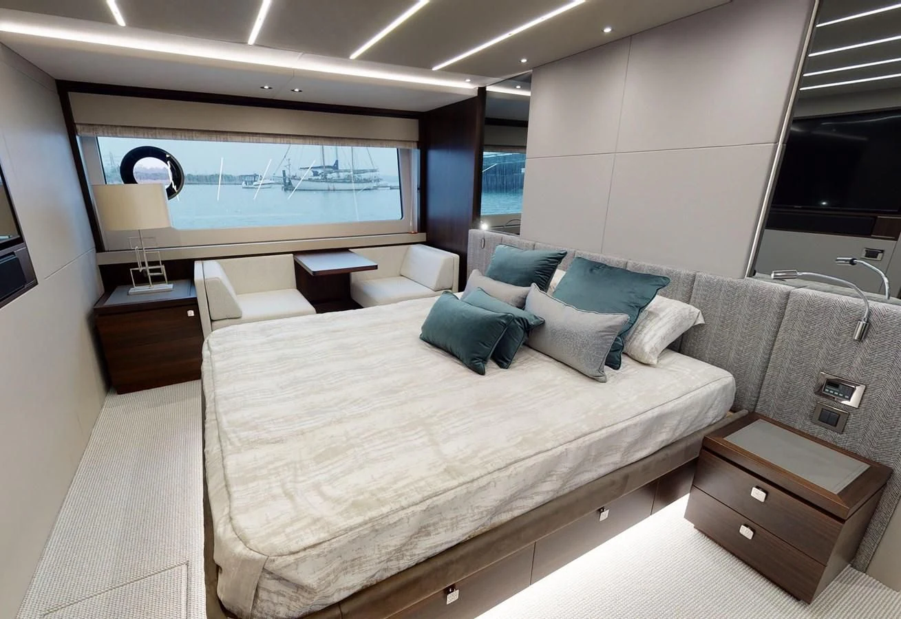 a hotel room with a bed and a tv aboard 76 YACHT Yacht for Sale