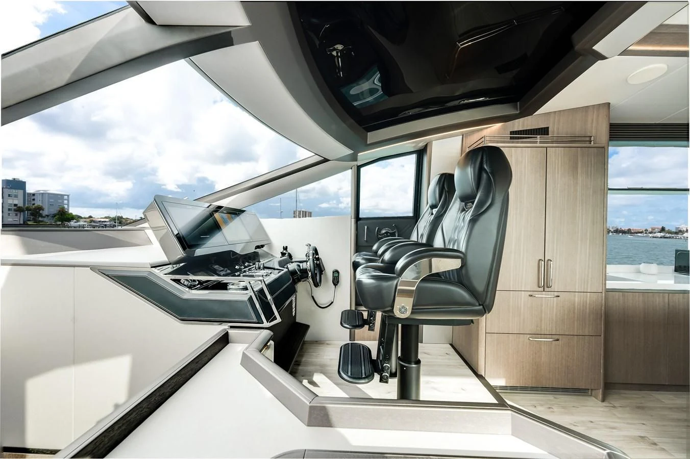 a treadmill in a car aboard 76 YACHT Yacht for Sale
