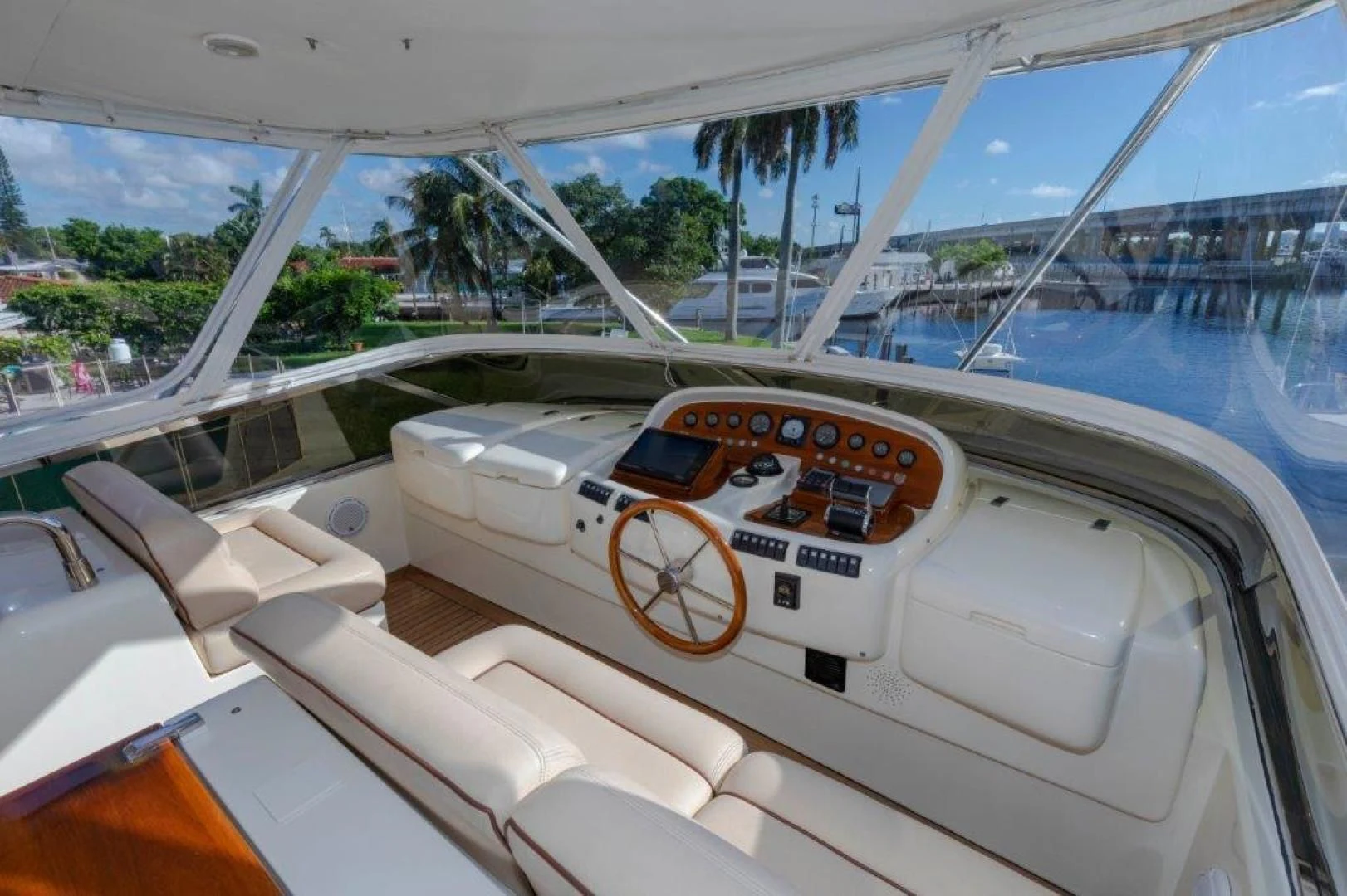 the inside of a boat aboard EL FARAON Yacht for Sale