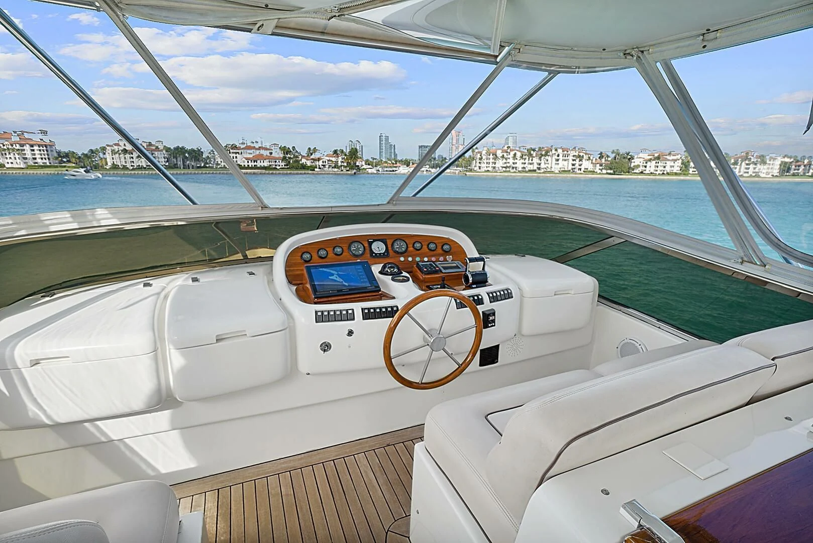 the cockpit of a plane aboard EL FARAON Yacht for Sale