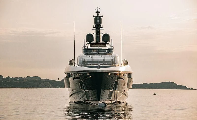 a boat in the water aboard FLYING DAGGER III Yacht for Sale