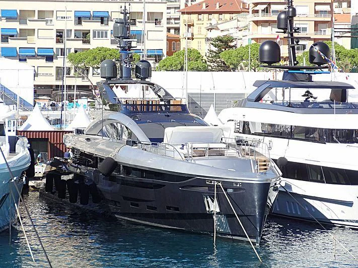 boats are parked in the water aboard FLYING DAGGER III Yacht for Sale