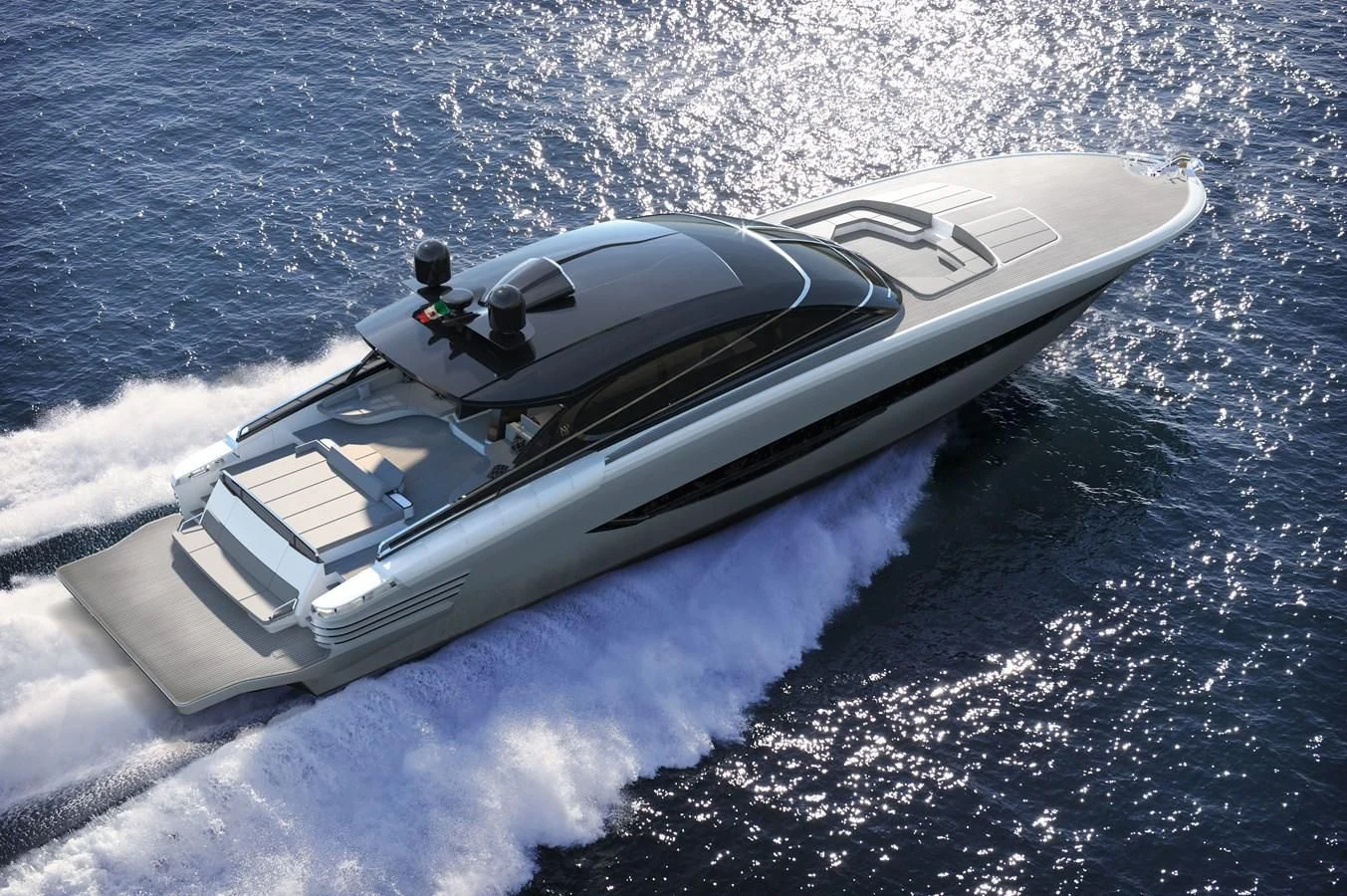 a boat on the water aboard ISA SUPER SPORTIVO 100 GTO Yacht for Sale