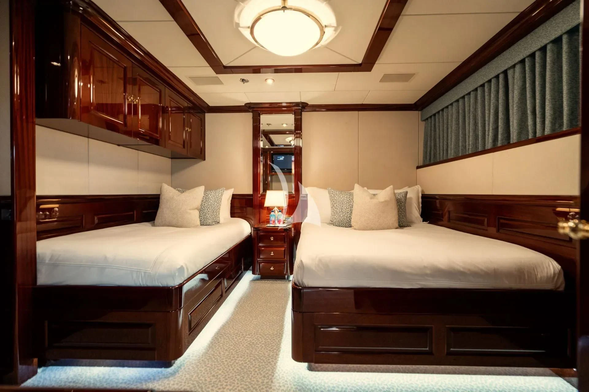 a room with two beds aboard LADY ELAINE Yacht for Charter