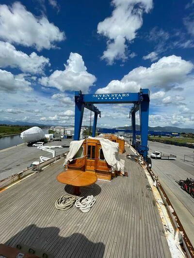 a large machine on a road aboard SAKARA Yacht for Sale