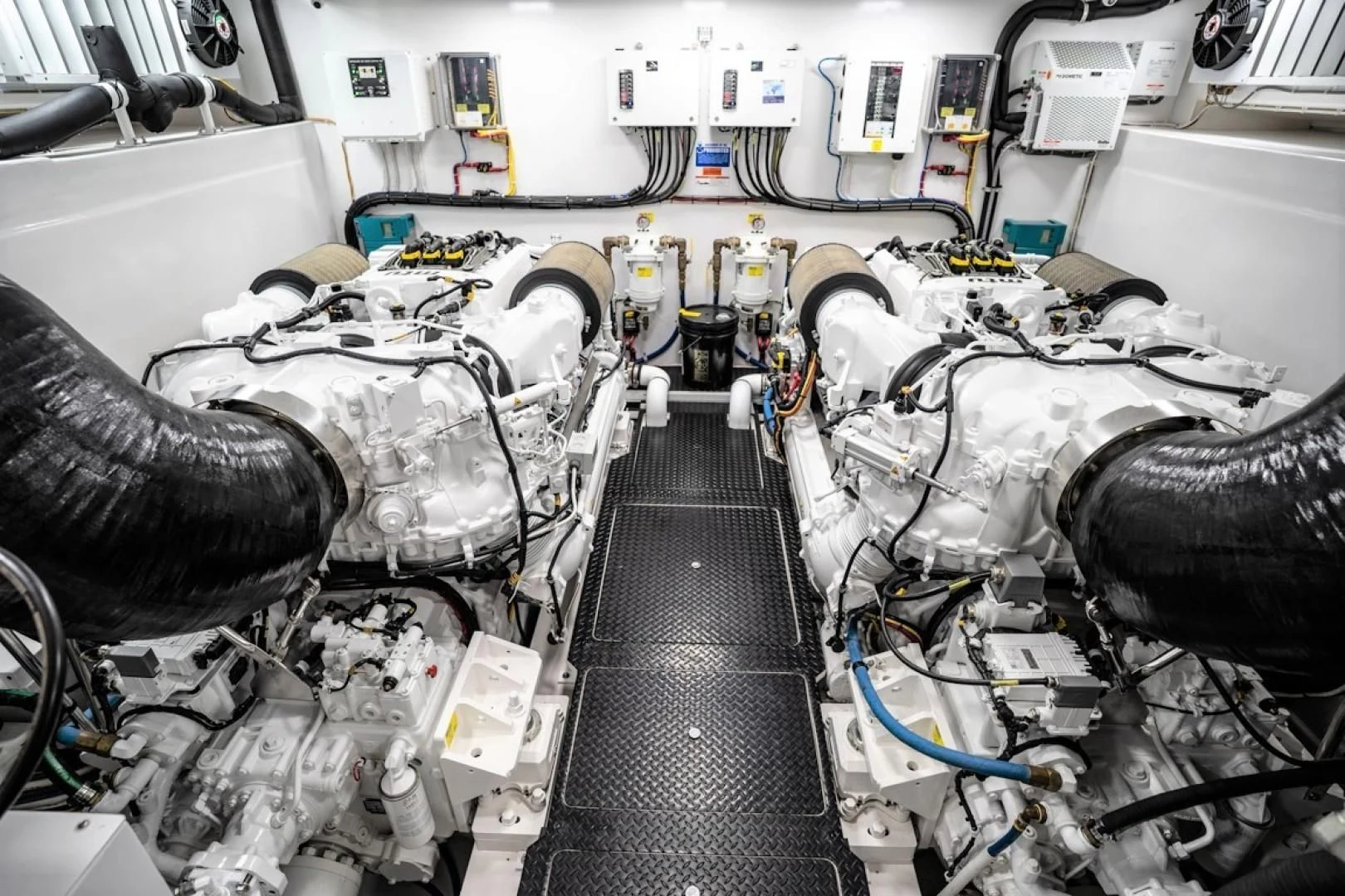 a room with a large machine aboard MAKE IT HAPPEN Yacht for Sale