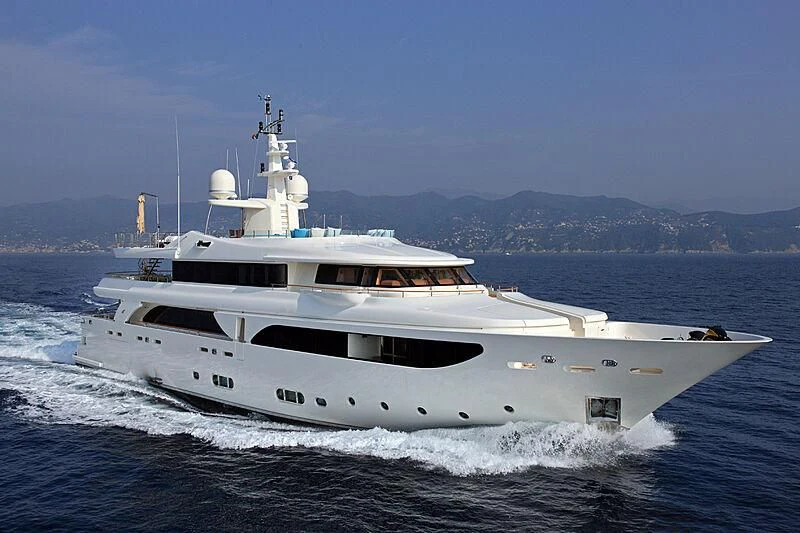 Watch Video for LADY I Yacht for Charter