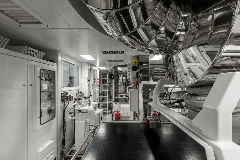 a large room with machines aboard ATLANTE Yacht for Sale