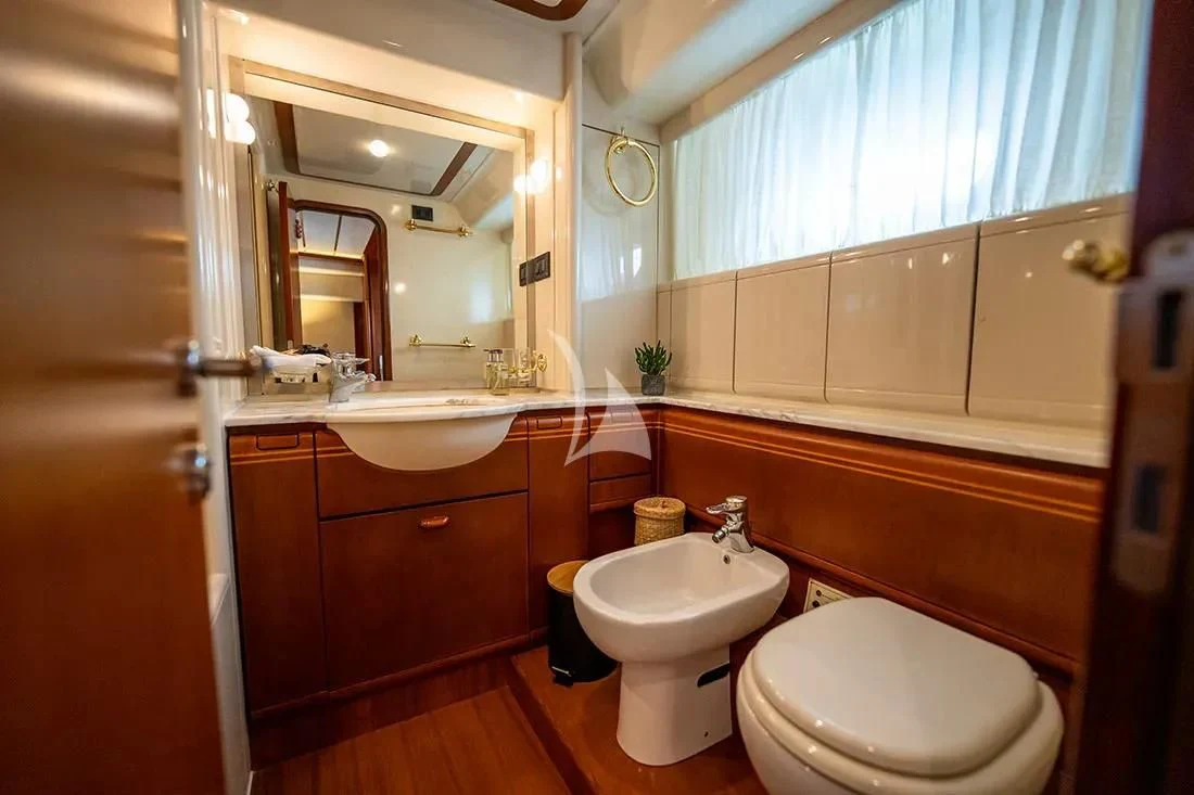 a bathroom with a sink and a toilet aboard BELLAS BOY Yacht for Sale