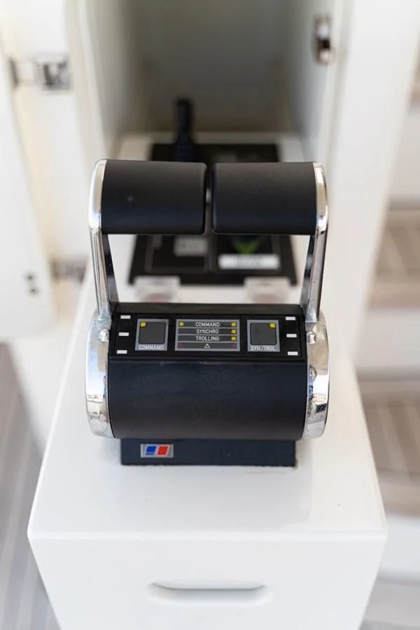 a machine with a screen aboard ALPINN Yacht for Sale