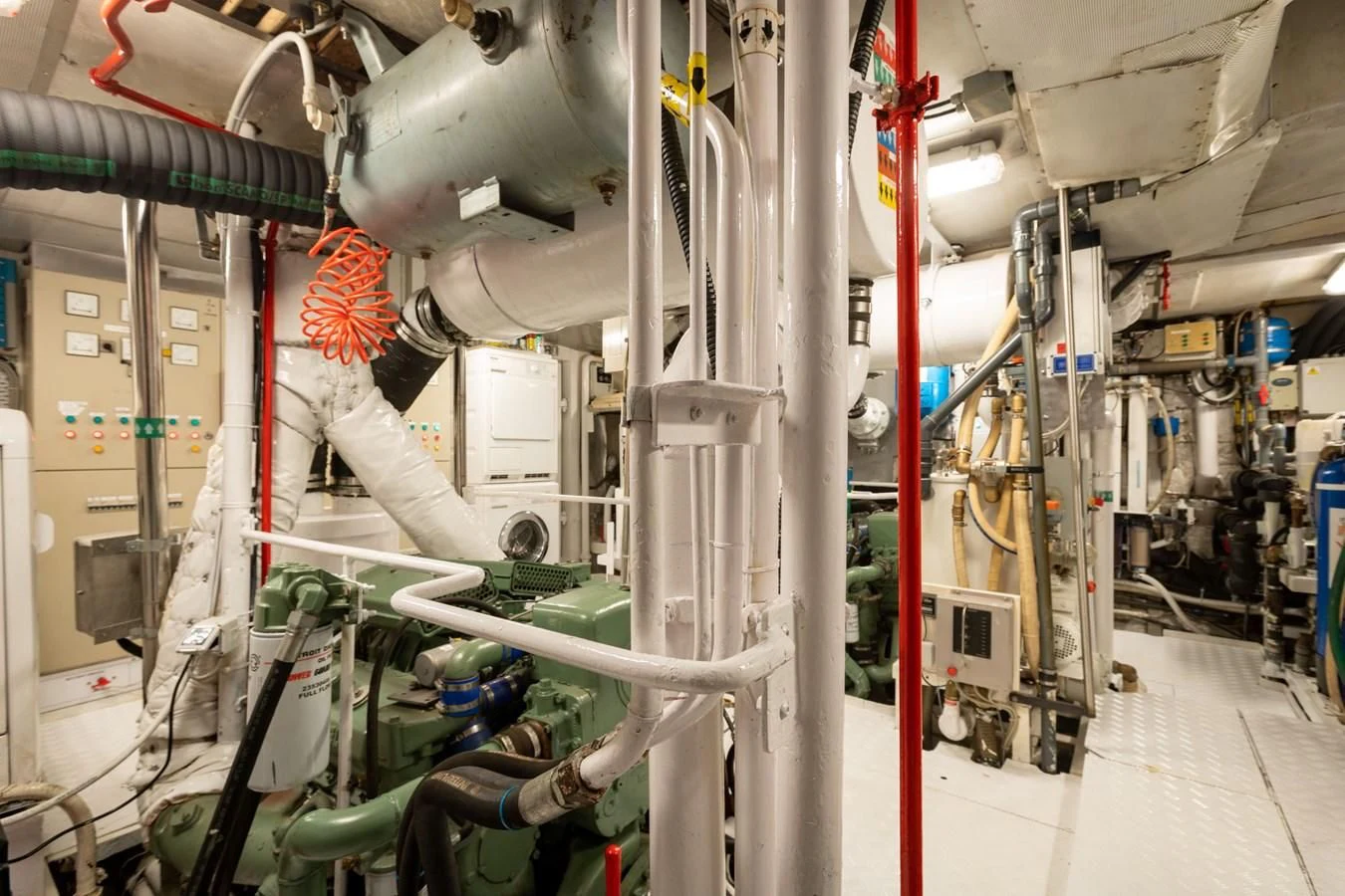 a factory with machinery aboard FREDRIKSTAD Yacht for Sale