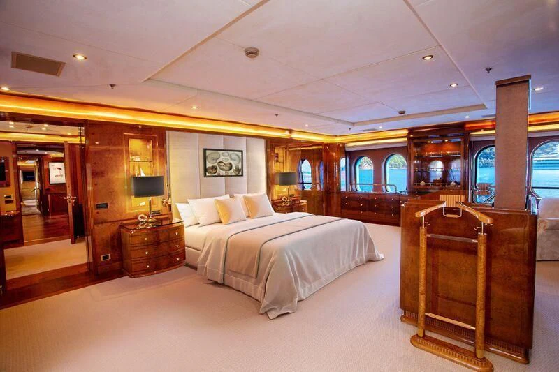 a large bedroom with a bed aboard AQUA MARE Yacht for Sale