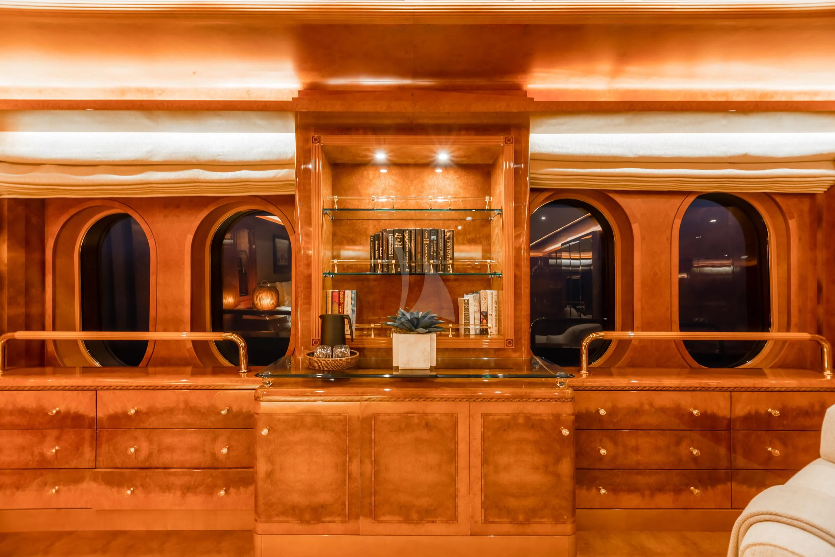 a large room with a statue aboard AQUA MARE Yacht for Sale