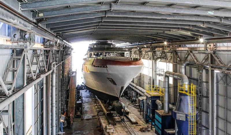 a large factory with a large machine aboard REGINA D'ITALIA Yacht for Sale