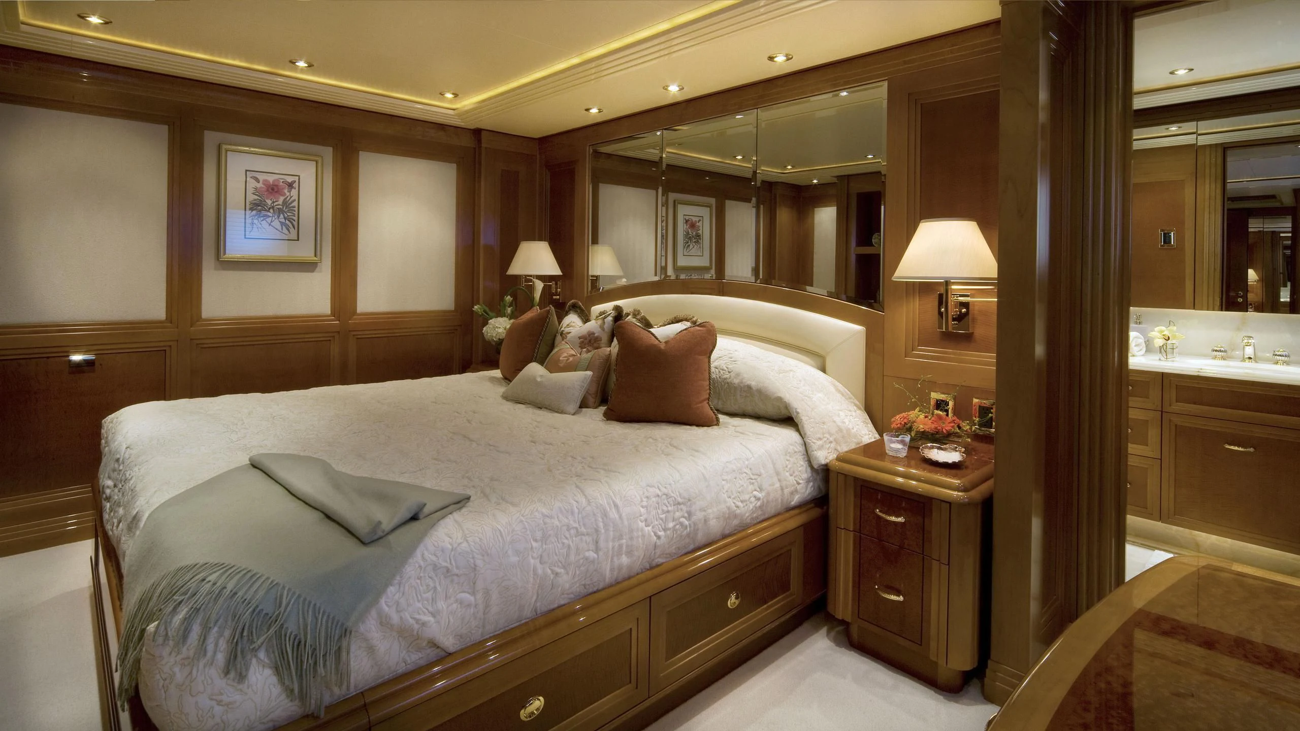 a hotel room with a bed aboard SECOND LOVE Yacht for Charter