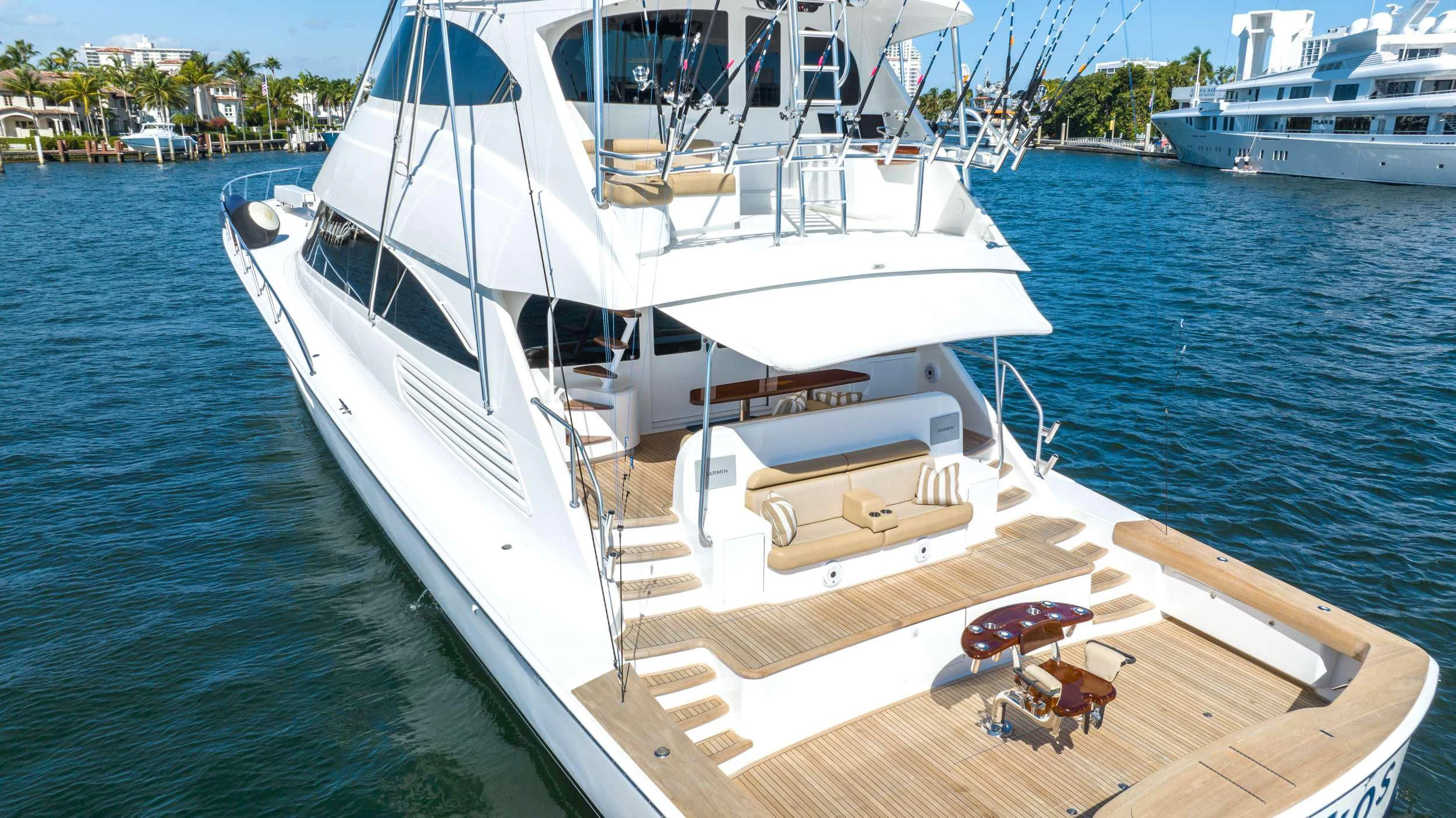 a boat on the water aboard BELLA DONNA DI Yacht for Sale