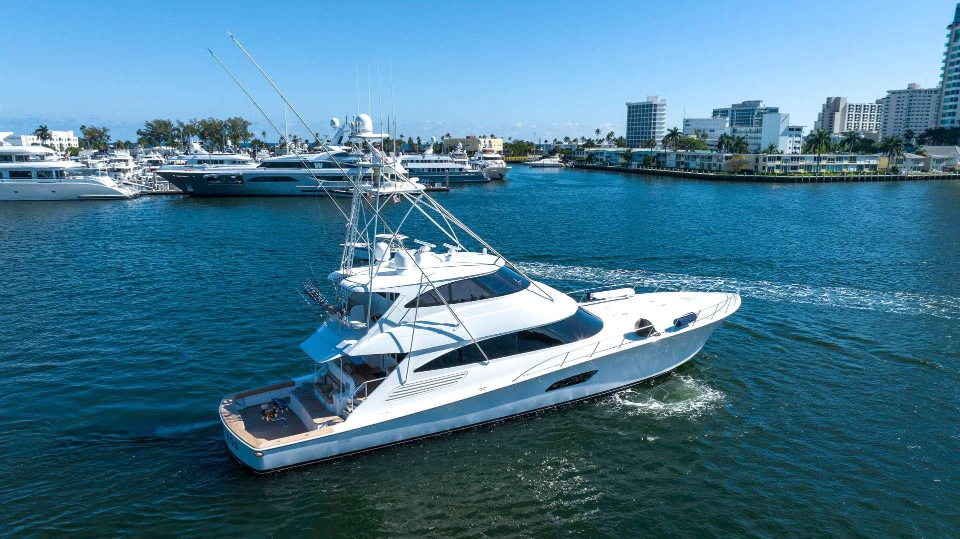 a boat on the water aboard BELLA DONNA DI Yacht for Sale