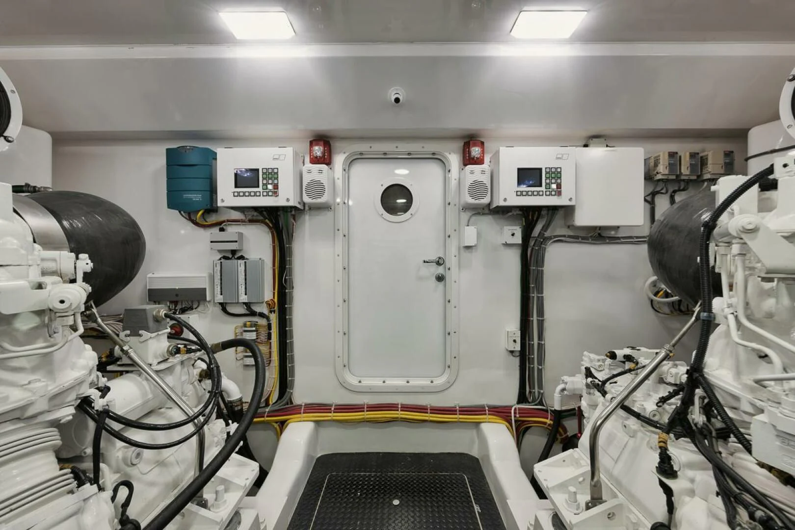 a room with equipment and equipment aboard BELLA DONNA DI Yacht for Sale