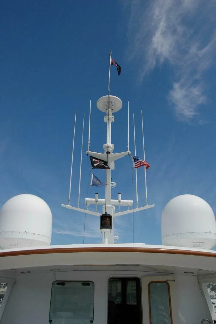 a building with satellite dishes aboard SEA BOLD Yacht for Sale