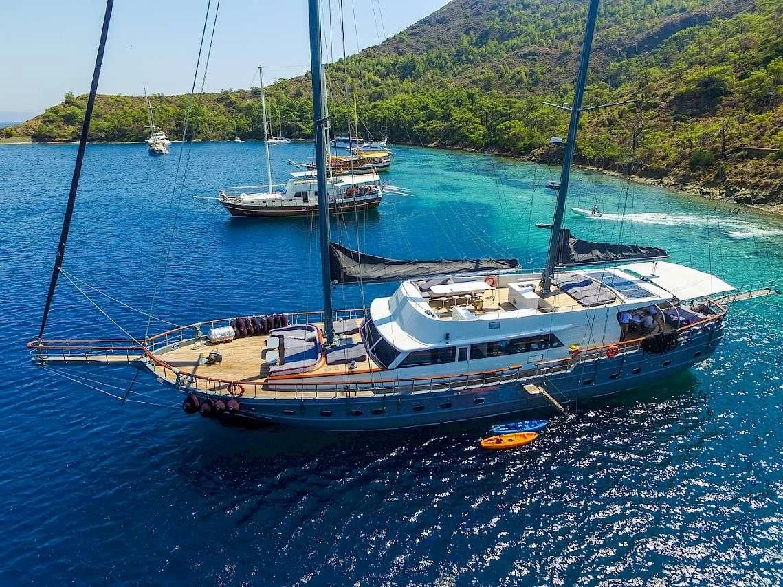 boats in the water aboard VIRTUOSO Yacht for Sale