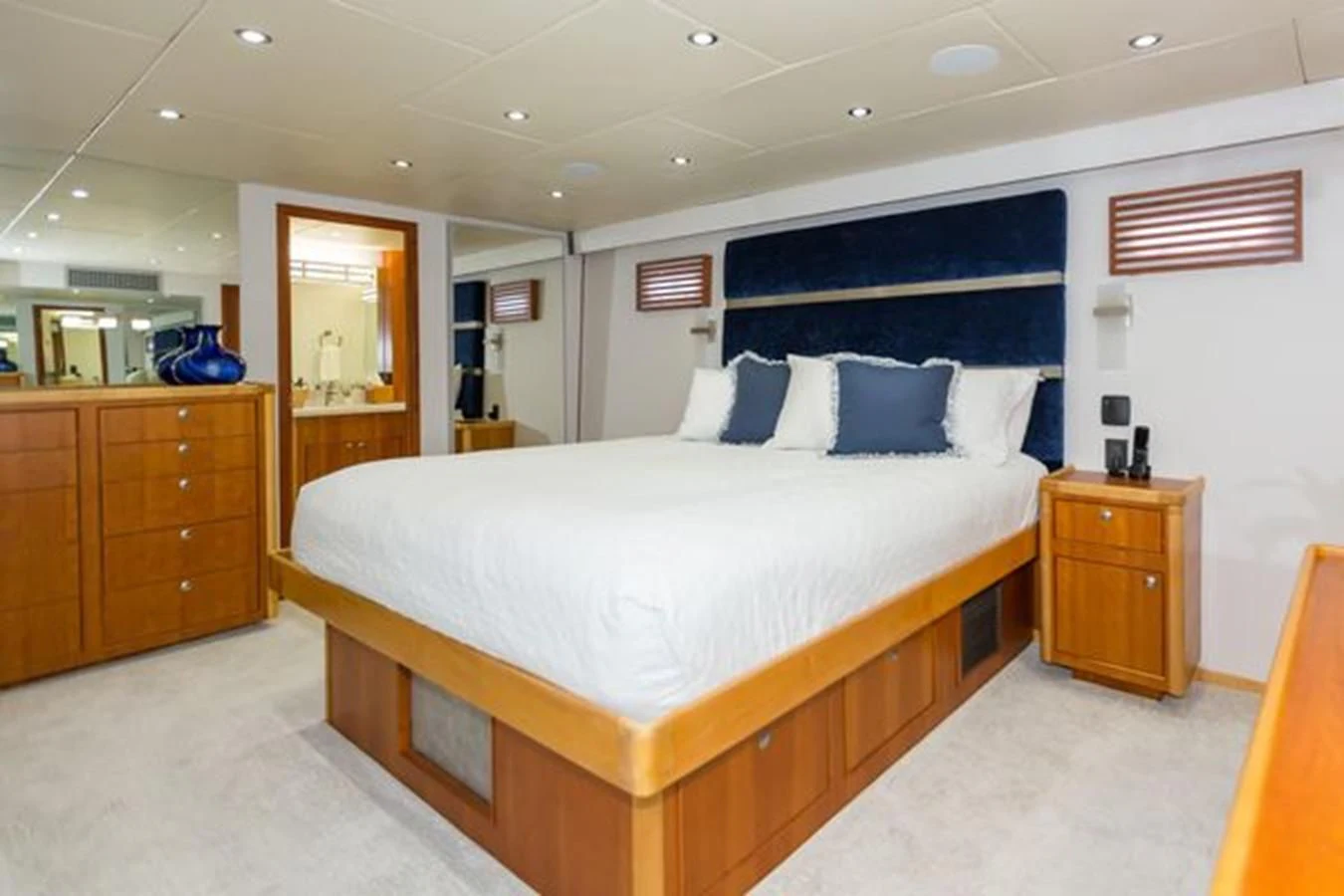 a large bed in a room aboard ISLAND SOUL Yacht for Sale