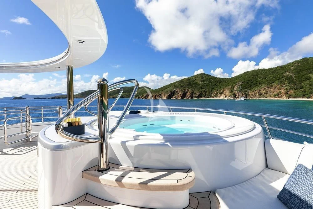 a bathtub on a boat aboard EXCELLENCE Yacht for Sale
