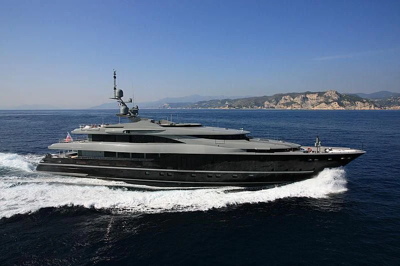 a boat on the water aboard MAJESTY ELENOLIYA Yacht for Sale