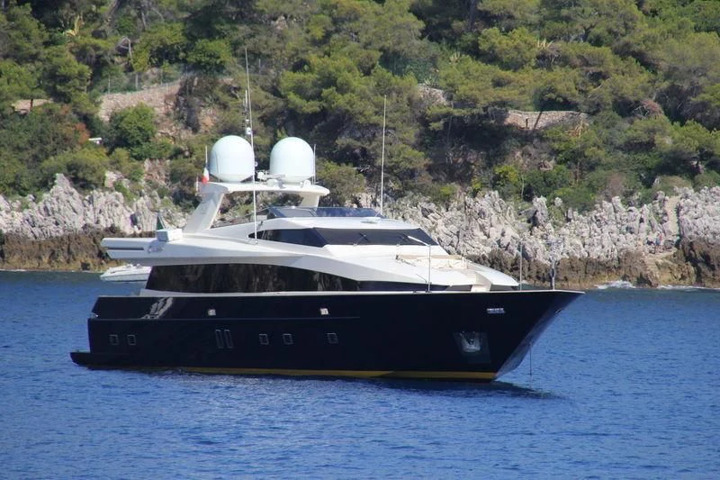 a boat on the water aboard CAPPUCCINO Yacht for Sale