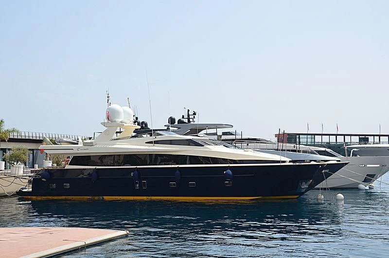 a boat in the water aboard CAPPUCCINO Yacht for Sale