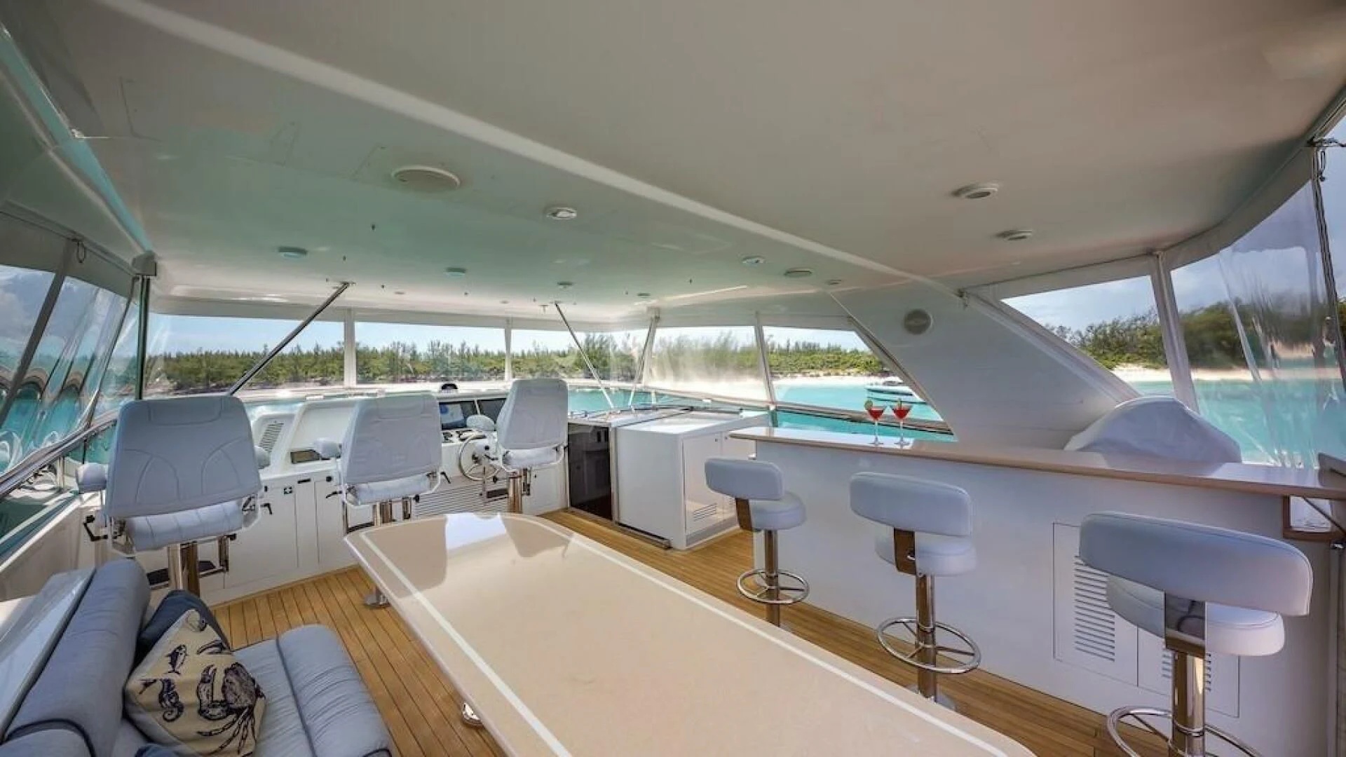inside of a boat aboard LADY LORRAINE Yacht for Sale