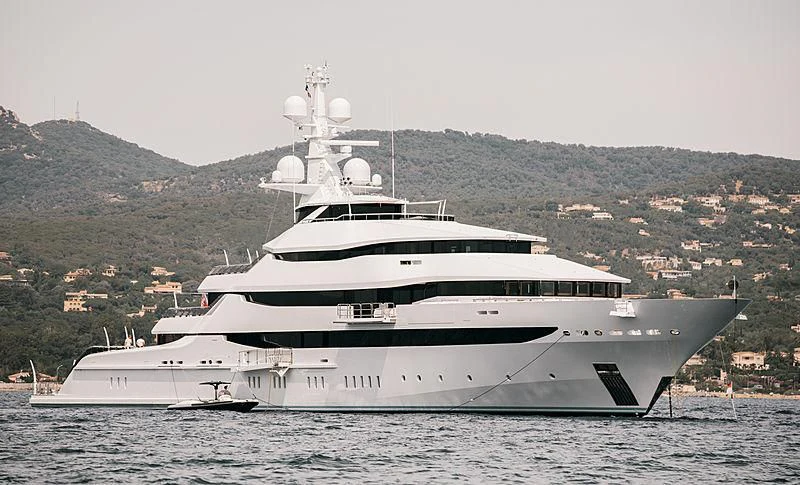 a large white yacht aboard AMORE VERO Yacht for Sale