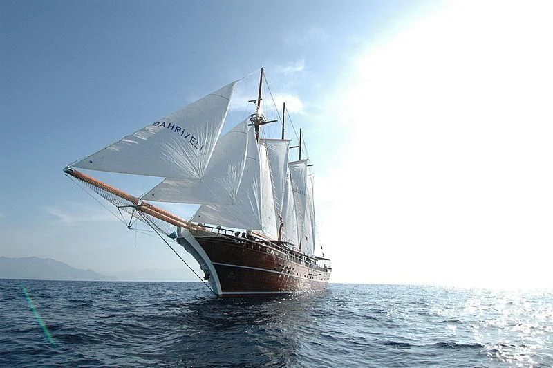 a boat in the water aboard BAHRIYELI C Yacht for Sale