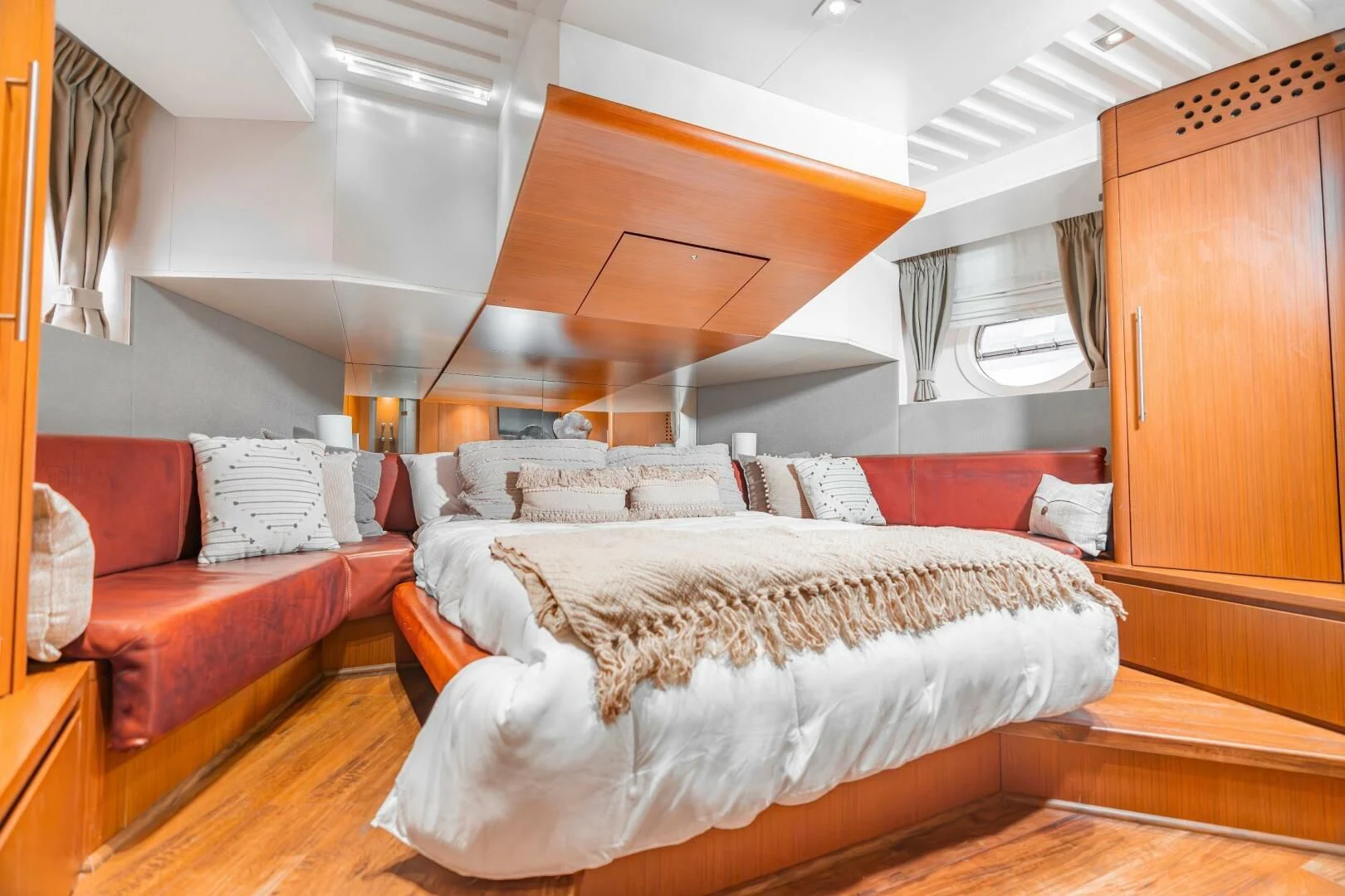 a bed in a room aboard BLUWATER Yacht for Sale