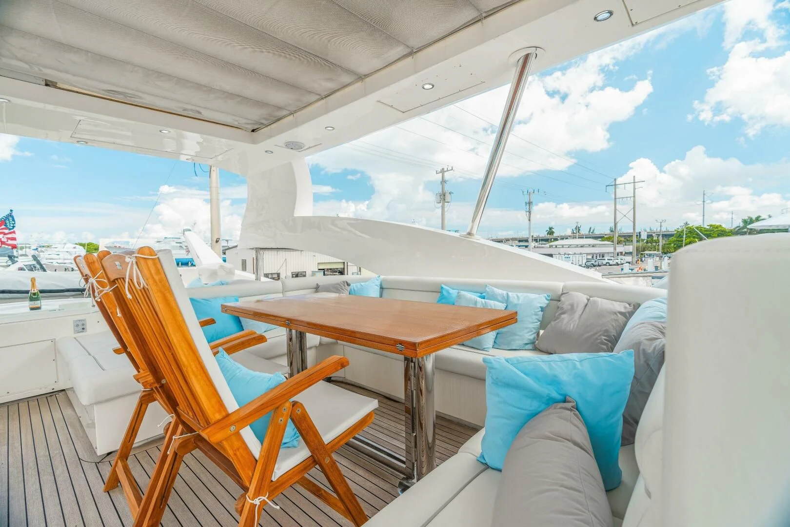 a table on a boat aboard BLUWATER Yacht for Sale