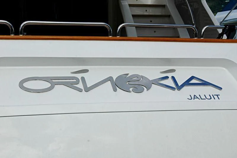 text aboard ORINOKIA Yacht for Sale