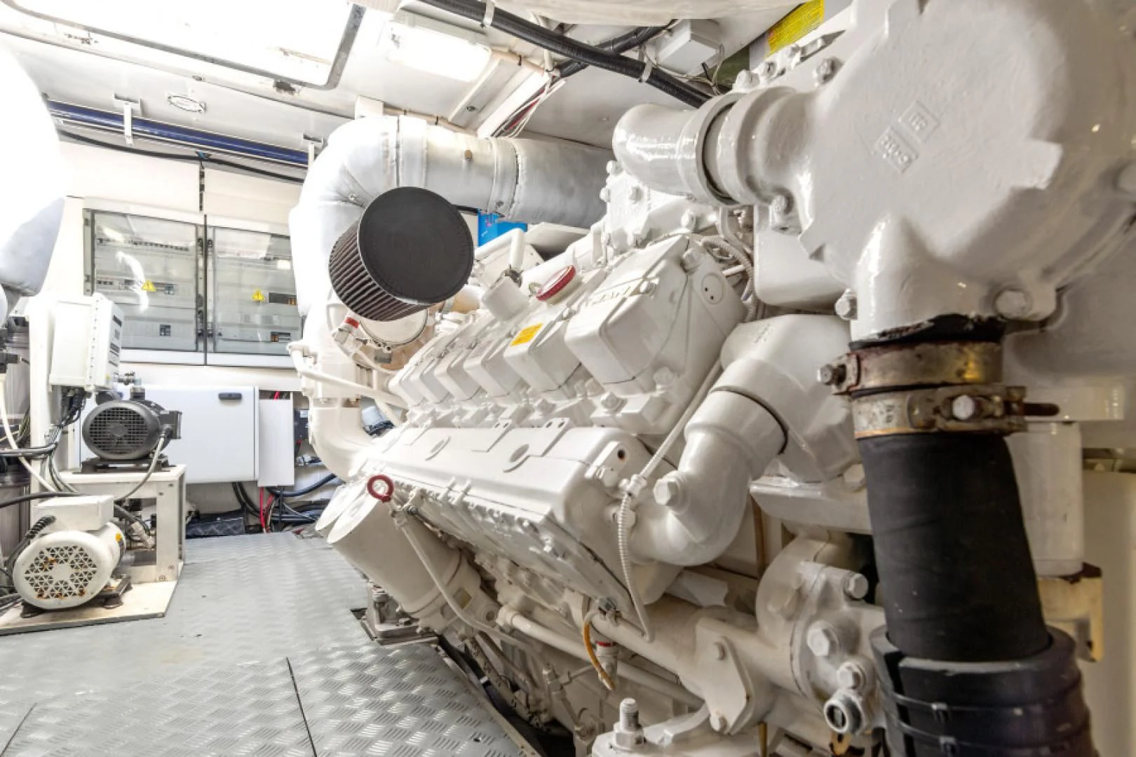 a large machine in a room aboard BLIND SQUIRREL Yacht for Sale