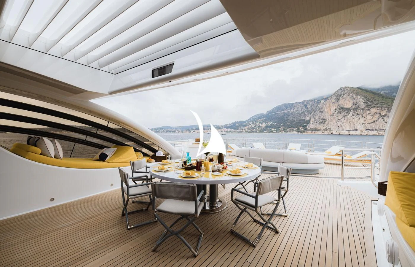 a table on a boat aboard VENTUM MARIS Yacht for Charter