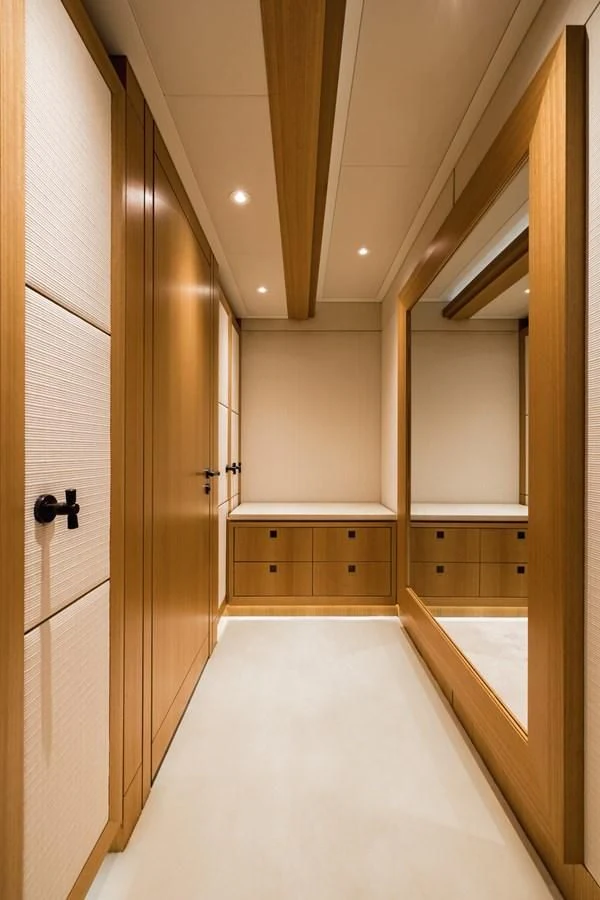 a hallway with a large mirror aboard VENTUM MARIS Yacht for Charter
