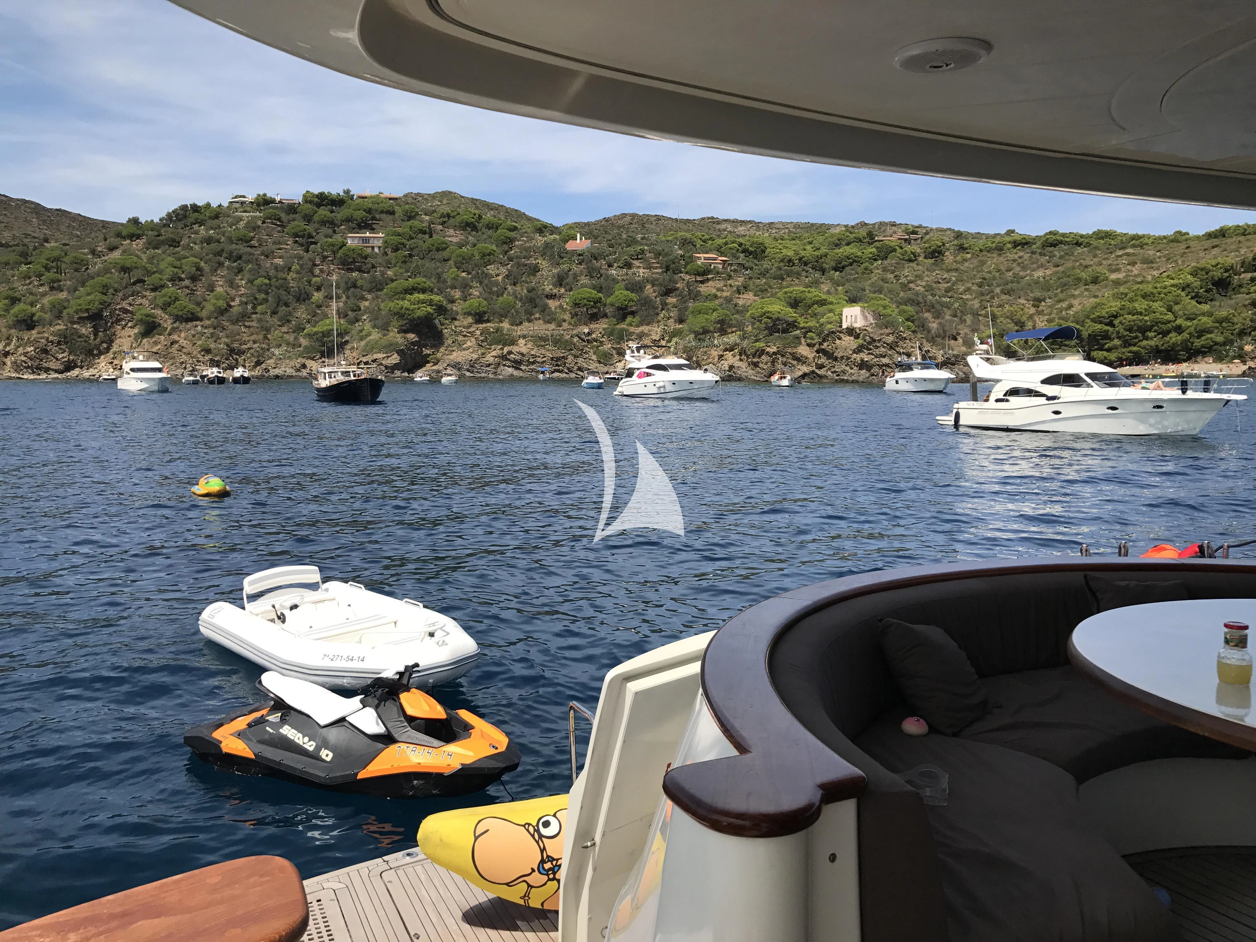 boats on the water aboard LEIGH Yacht for Sale