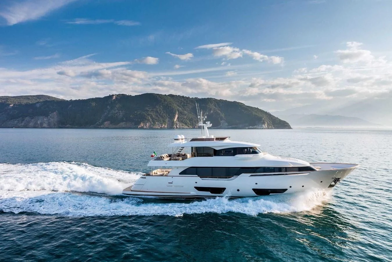 a boat on the water aboard MIOTU 4 Yacht for Sale