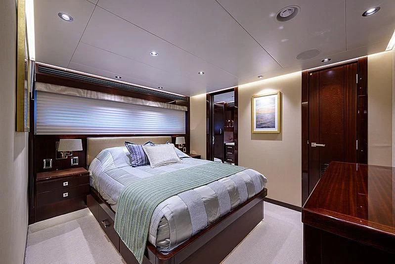 a bed in a room aboard FLAMINGO DAZE Yacht for Sale
