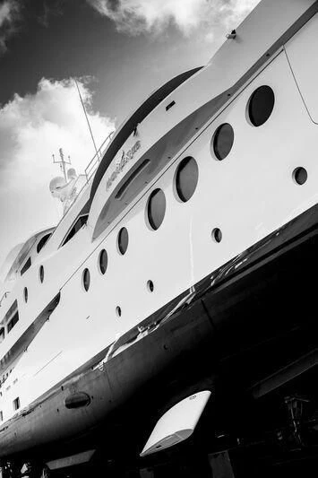 a plane with many windows aboard MADAME KATE Yacht for Sale