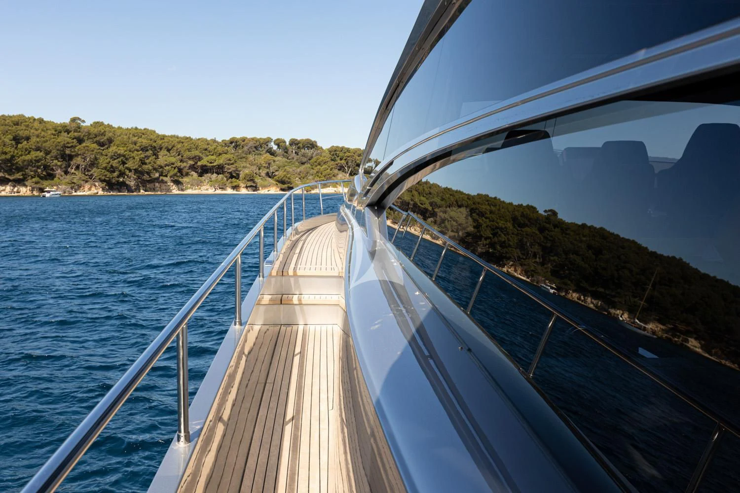 a long dock over water aboard SURVIVOR OF LONDON Yacht for Sale