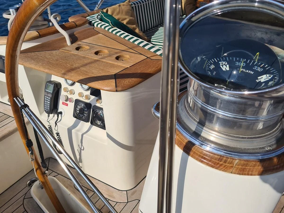 a white electric guitar aboard WHIRLWIND Yacht for Sale