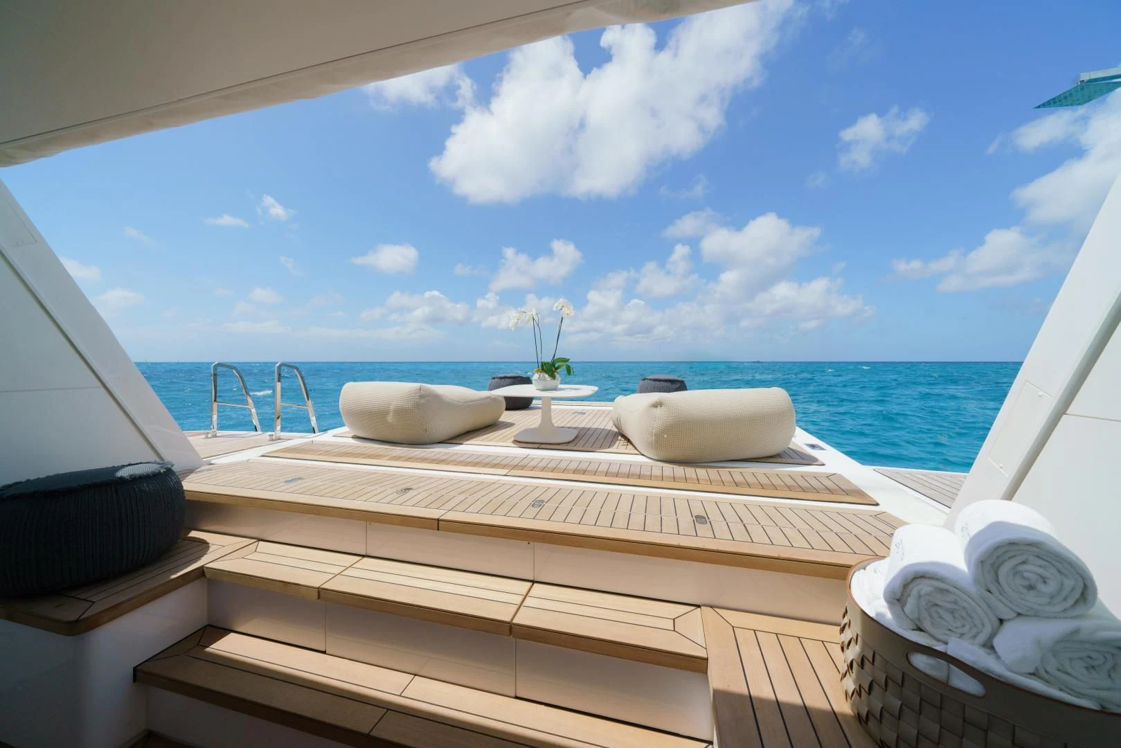 a room with a view of the ocean and the ocean aboard ASANTE Yacht for Sale