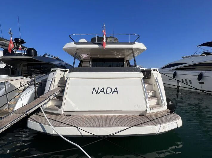 a group of boats docked aboard DADDY'S DREAM II Yacht for Sale