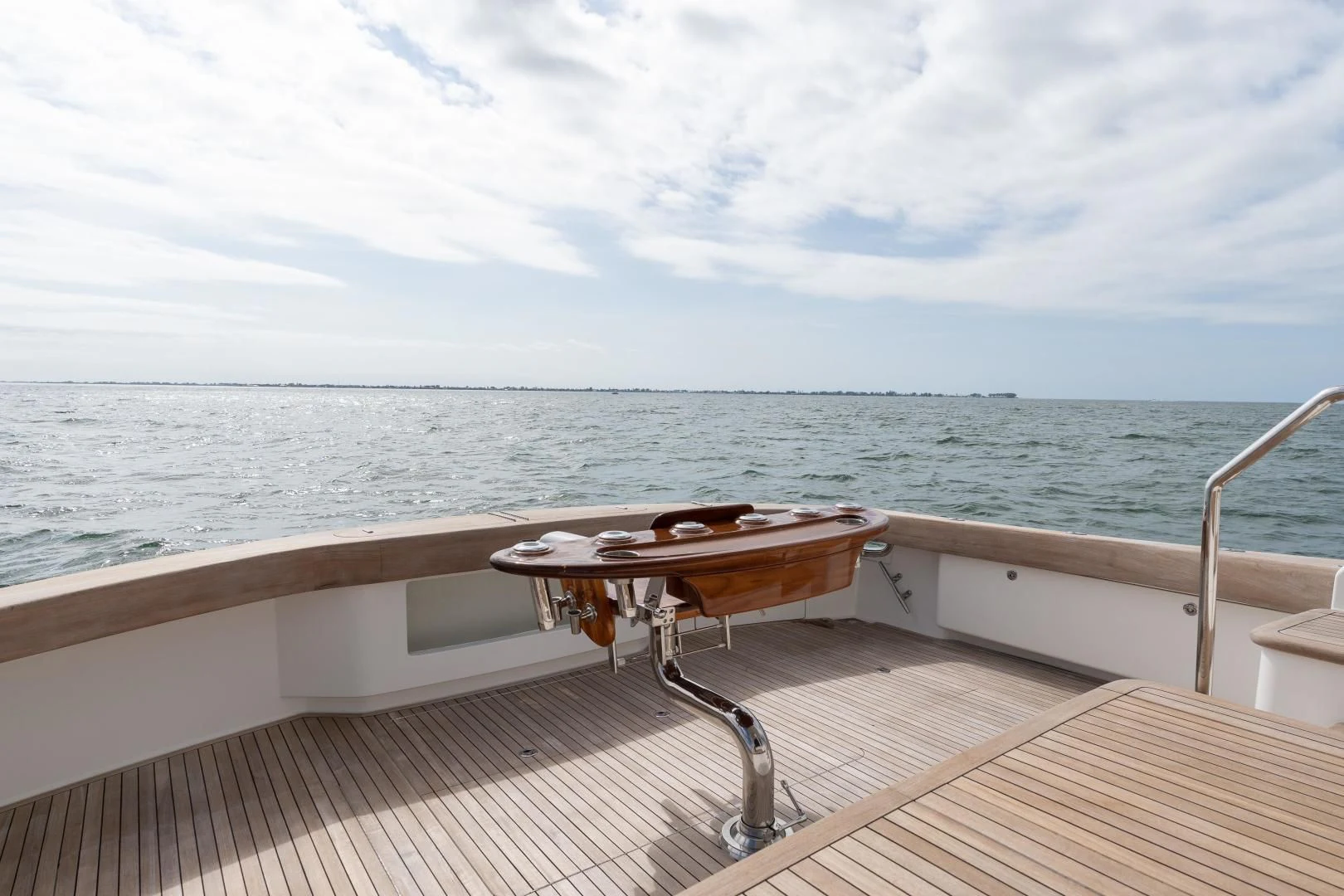 a boat on the water aboard MER SEA SAKES Yacht for Sale